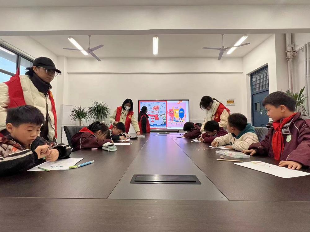 2601b8225e90421092351ecccec54552.jpg 2601b8225e90421092351ecccec54552.jpg