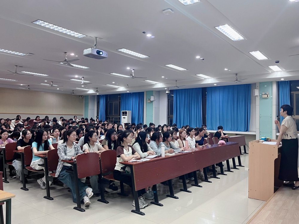 cee764d9a19b4db8acf393f78d231773.jpg cee764d9a19b4db8acf393f78d231773.jpg